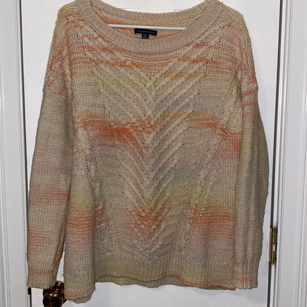 #272 American Eagle crew/peach cable knit sweater